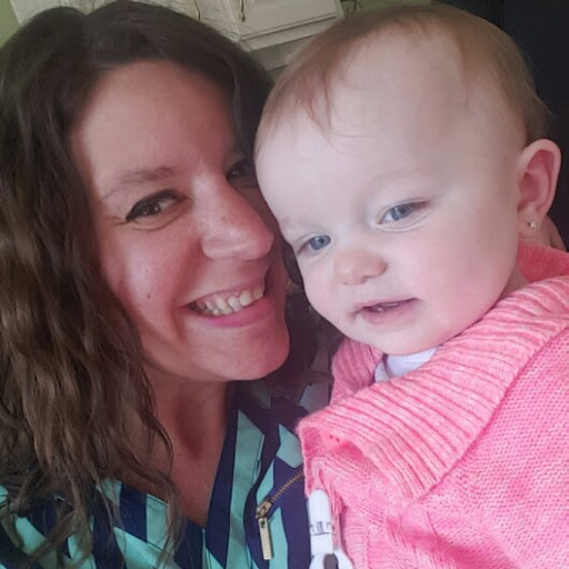 Stephanie Parsons Photo 25