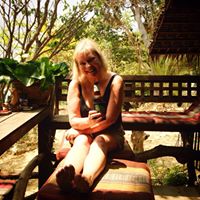 Vivien Rowe Photo 2