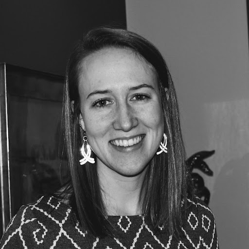 Sara Clark Photo 20