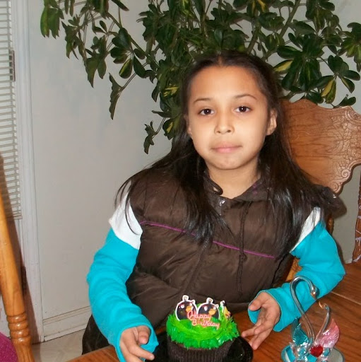 Roberto Guzman Photo 30