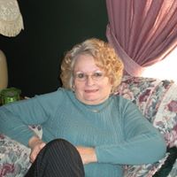 Carolyn Hurt Photo 20