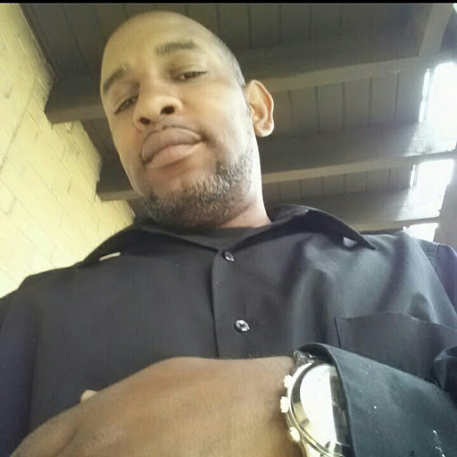 Quentin Johnson Photo 20