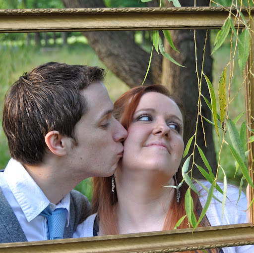 Stephanie Combs Photo 18