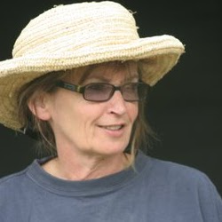 Karen Harvey Photo 20