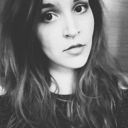 Emily Bailey Photo 12