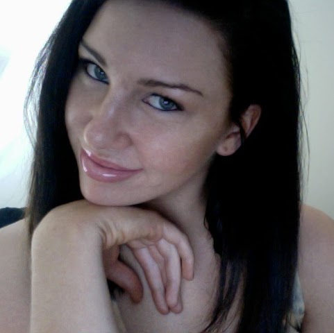 Alyssa Hansen Photo 11