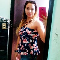 Laura Vigil Photo 14