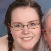 Julia Pinnix Photo 2