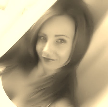 Sharon Amos Photo 42