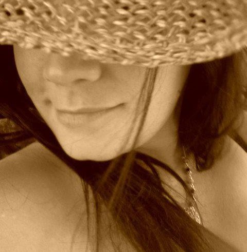 Samantha Cunningham Photo 19