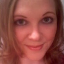 Hannah Cordell Photo 3