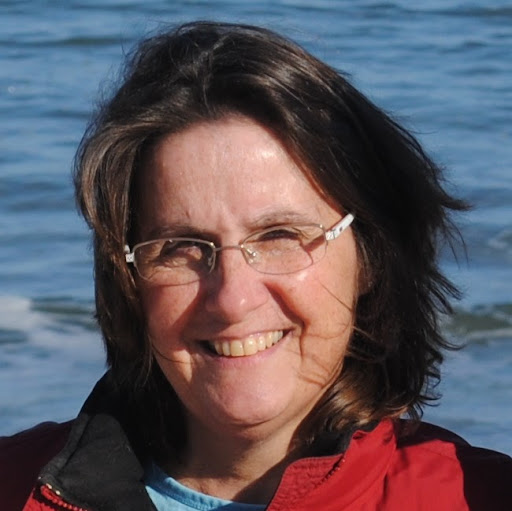 Ellen Gibson Photo 40