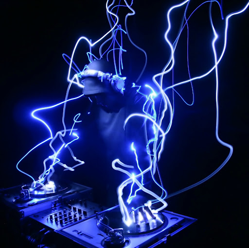 Nathan Anders Photo 7