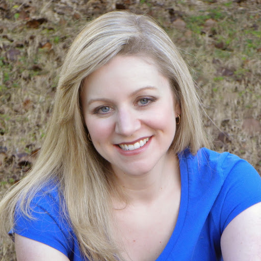 Jennifer Hale Photo 27