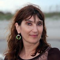 Caroline Watson Photo 21
