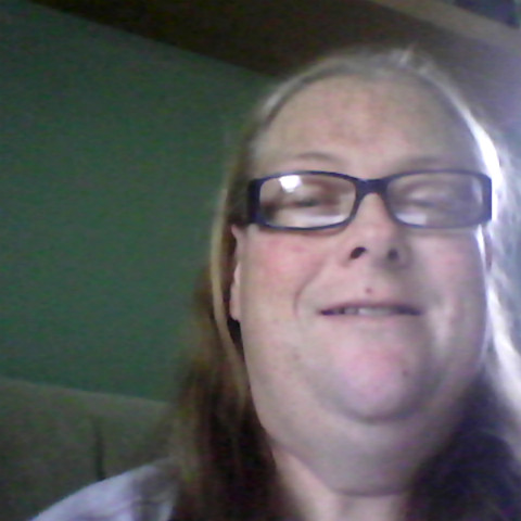 Kelly Newman Photo 26