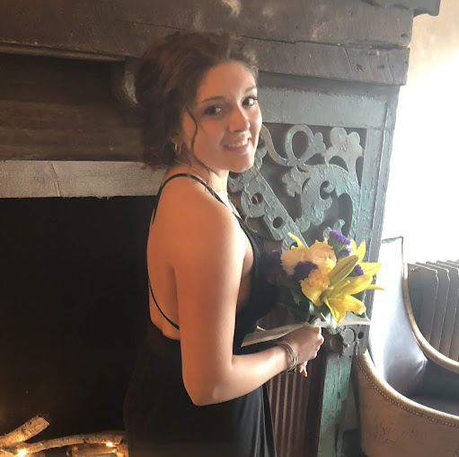 Alyssa Downing Photo 4