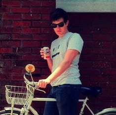 Ross Brown Photo 11