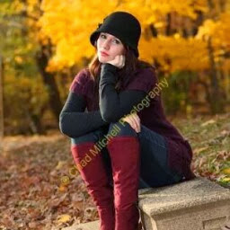 Brianna Jones Photo 26