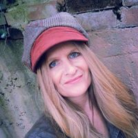 Dana Simmons Photo 31