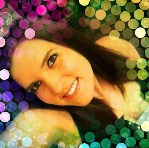 Elizabeth Honeycutt Photo 9