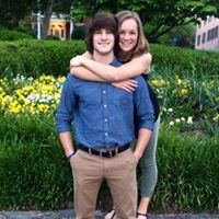 Laura Farrar Photo 6