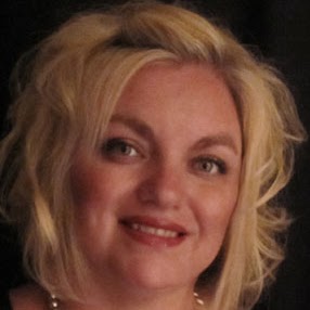 Michelle Carver Photo 33