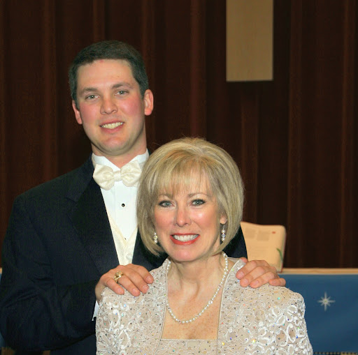 Laurie Ward Photo 27