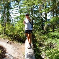 Taylor Blake Photo 30