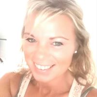 Deanna Meadows Photo 15