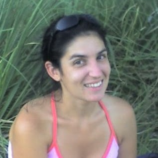 Adriana Blanco Photo 34