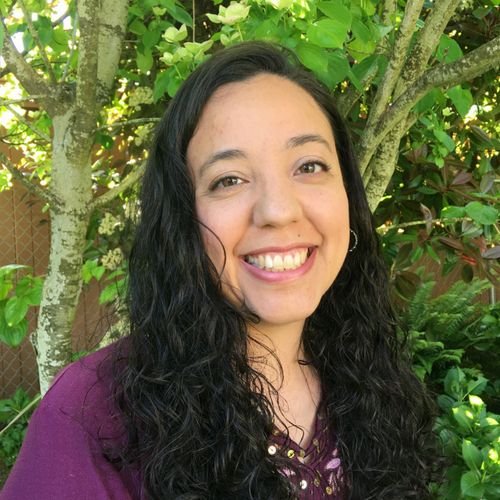 Stephanie Donahue Photo 27