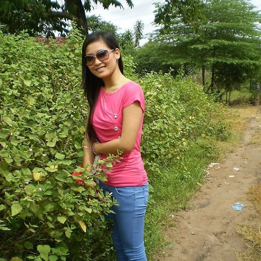 Thoa Bui Photo 18