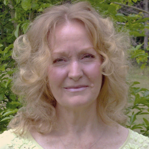 Joan Wilson Photo 4