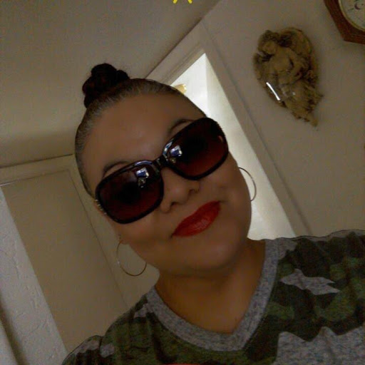 Sylvia Cruz Photo 11