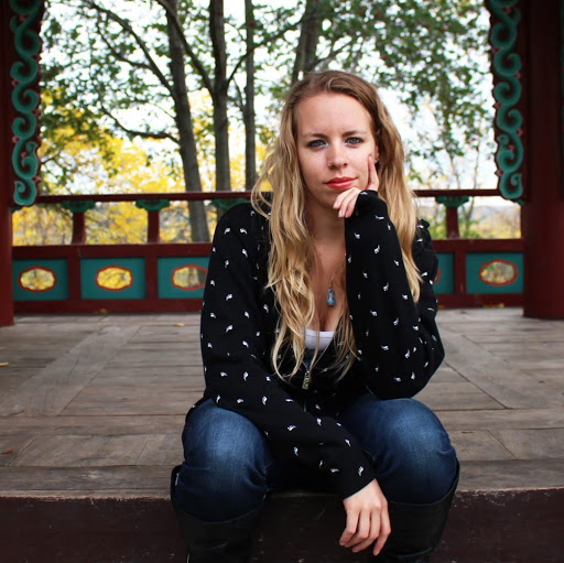 Jessica Sharp Photo 30
