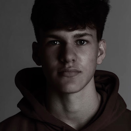 Harry Gates Photo 25