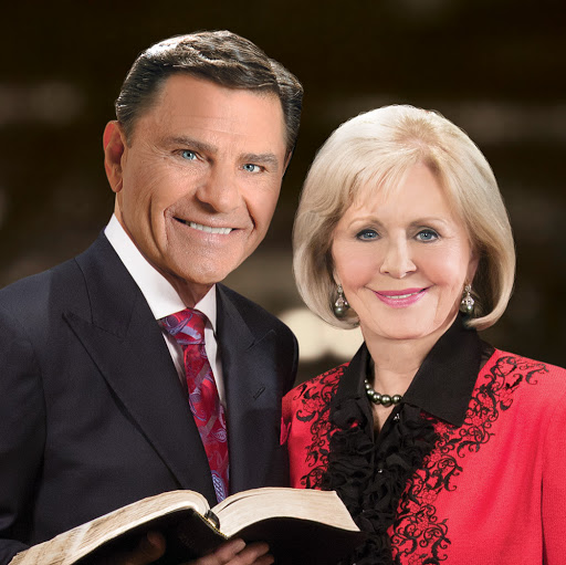 Kenneth Copeland Photo 37
