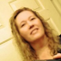 Michelle Robbins Photo 21
