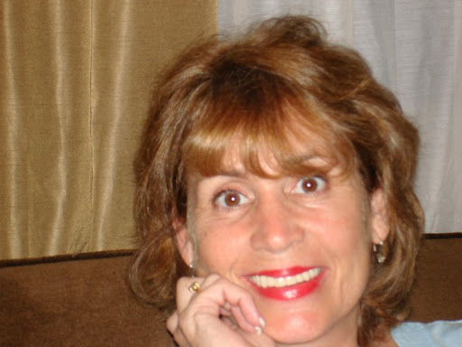 Toni Hoffman Photo 38