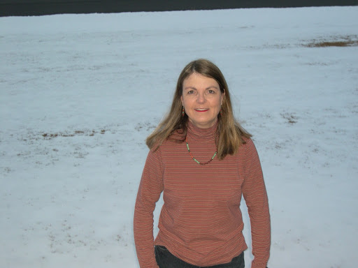 Elizabeth Philp Photo 15