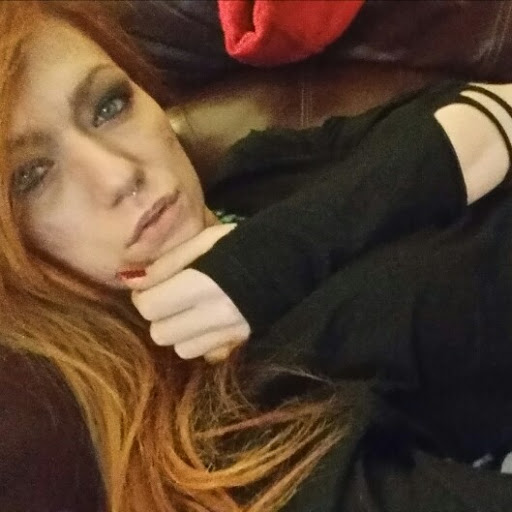 Kathryn Warren Photo 25