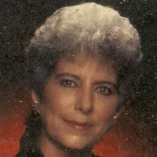 Linda O'Connor Photo 19