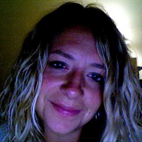 Amanda Gross Photo 29