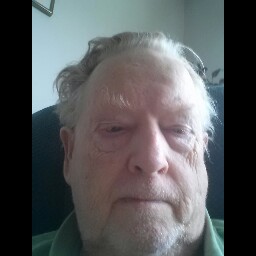 Richard Coombs Photo 43