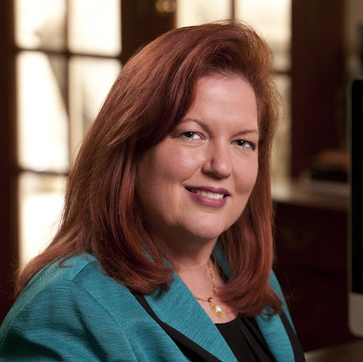 Julie Staggs Photo 9