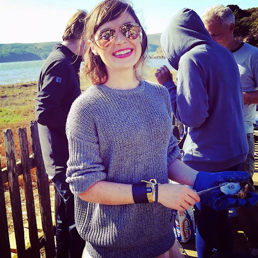 Elizabeth Schneider Photo 13