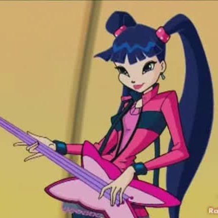 Leah Hubbard Photo 4