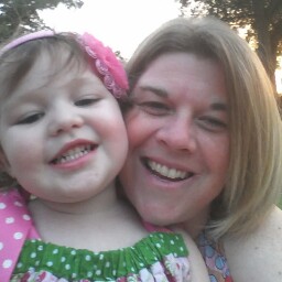 Gloria Hunt Photo 32