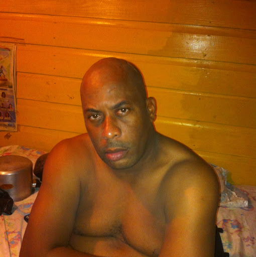 George Spence Photo 31